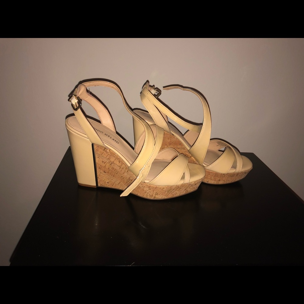 Antonio Melani Patent Nude Wedges Size 9